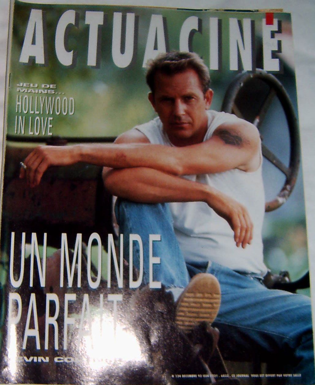 ACTUA CINE magazine side cover Issue 134 December 1993