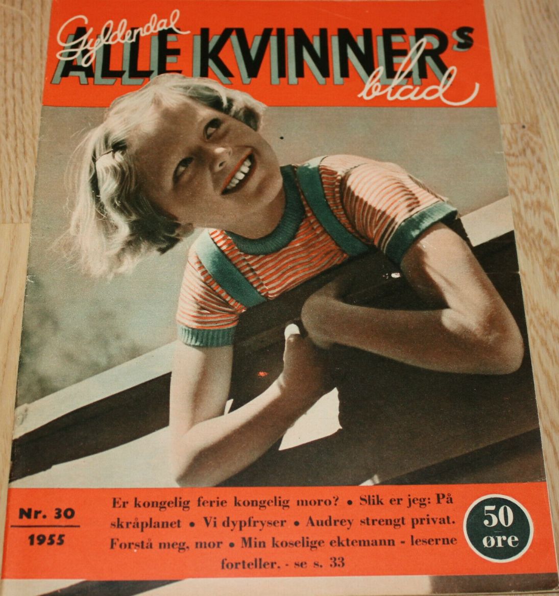 ALLE KVINNER magazine side cover Issue 30   1955