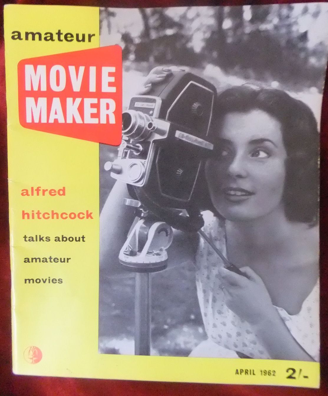 AMATEUR MOVIE MAKER magazine side cover April 1962