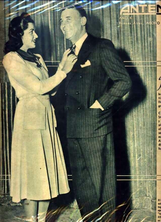 ANTENA magazine side cover Issue 493 2 August 1940