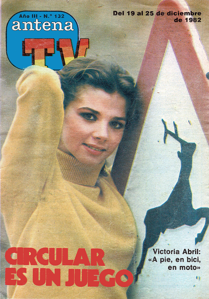 ANTENA TV magazine side cover Issue 132 19 December 1982