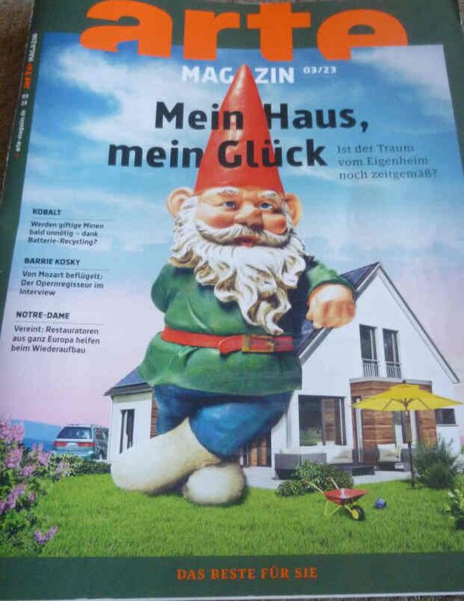 ARTE MAGAZIN magazine side cover  March 2023