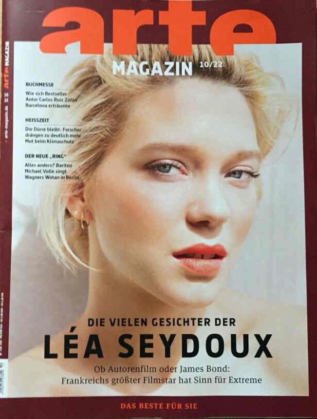 ARTE MAGAZIN magazine side cover  October 2022