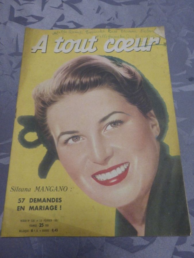 A TOUT COEUR magazine side cover Issue 226 13 February 1951