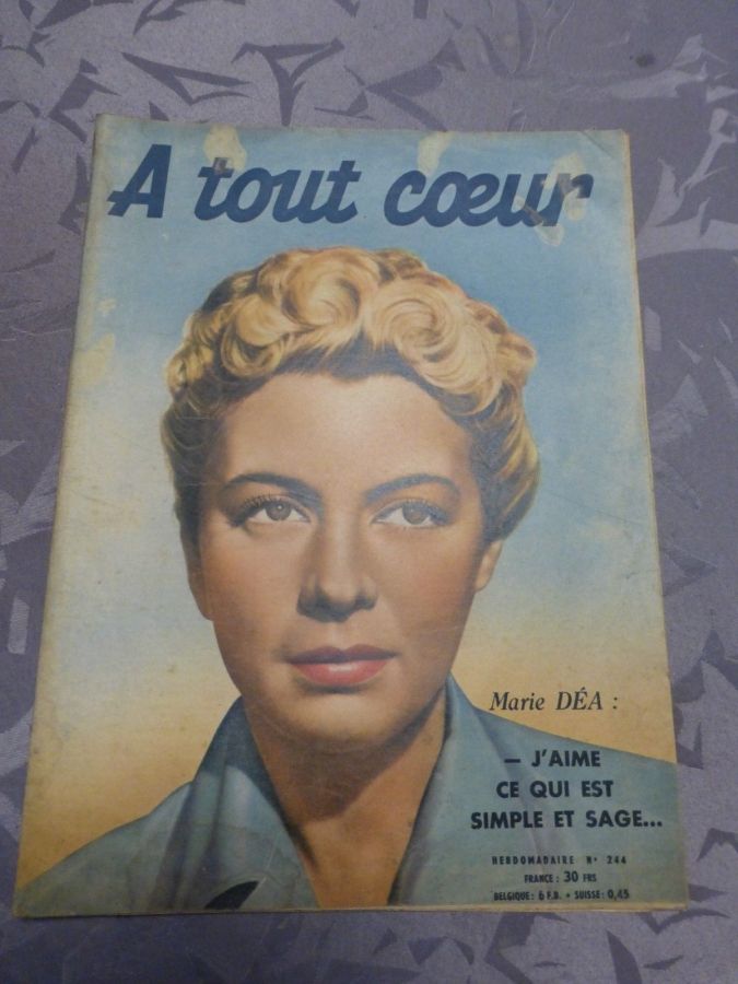 A TOUT COEUR magazine side cover Issue 244 19 June 1951