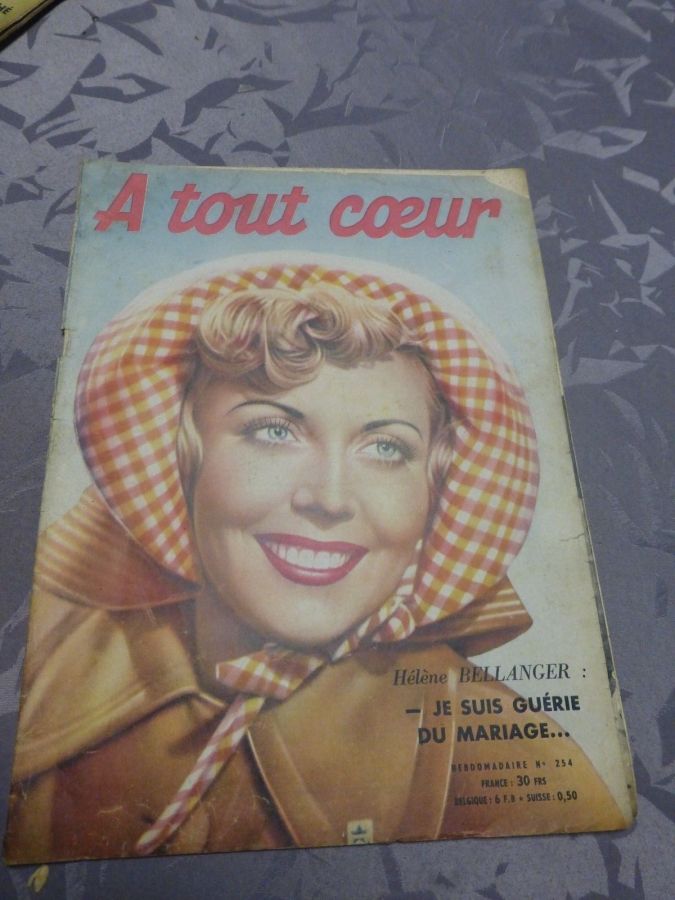 A TOUT COEUR magazine side cover Issue 254 28 August 1951