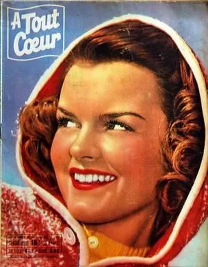 A TOUT COEUR magazine side cover Issue 121 10 February 1949