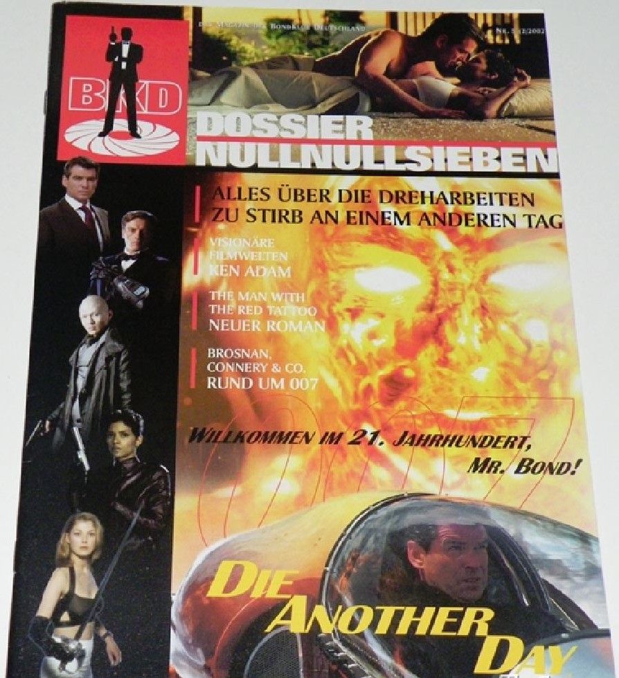 D-007 magazine side cover Issue 5  