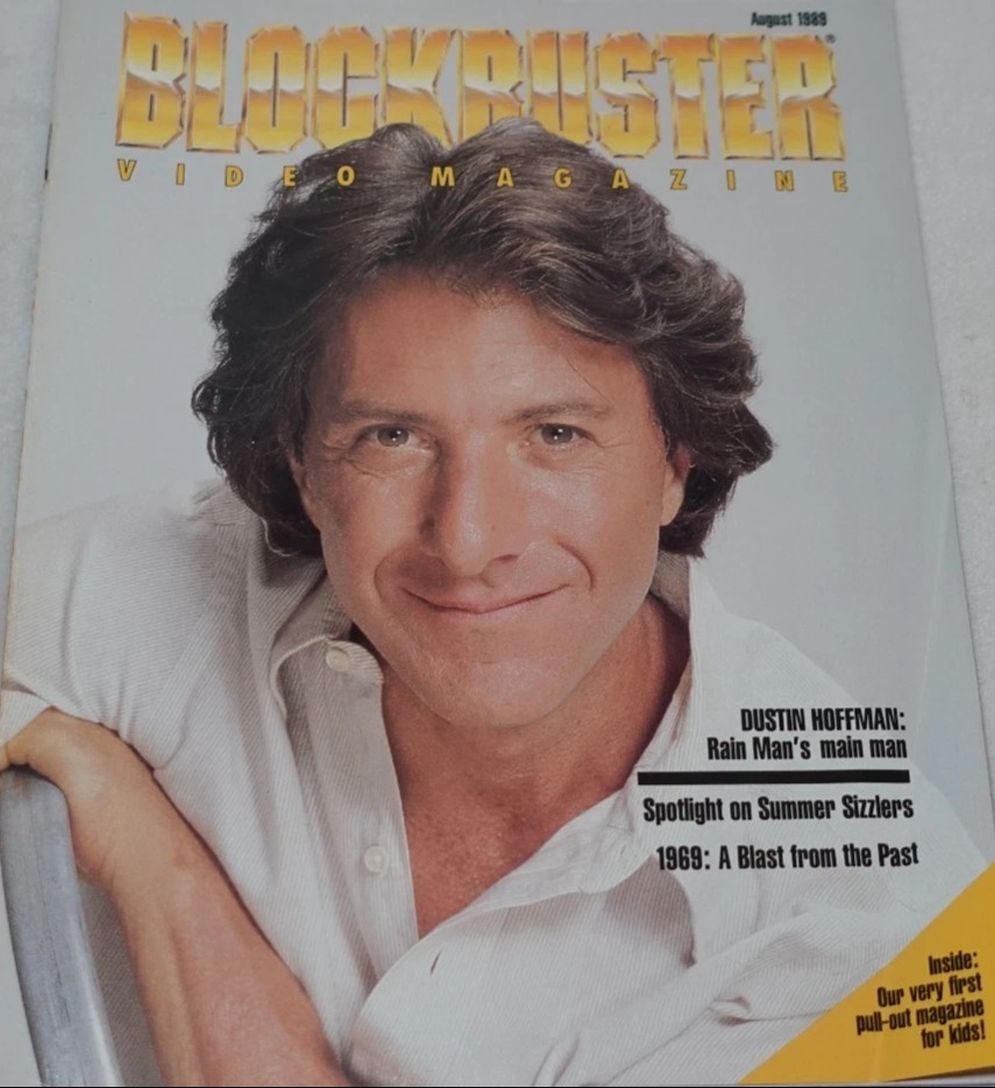 BLOCKBUSTER VIDEO magazine side cover  August 1989