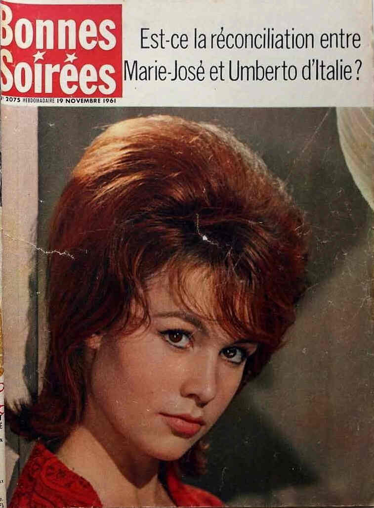 BONNES SOIREES magazine side cover Issue 2075 19 November 1961