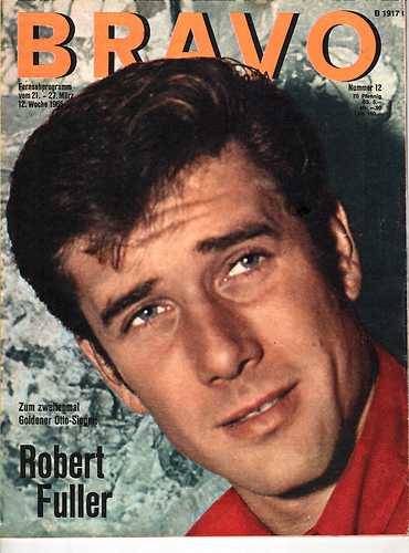 BRAVO magazine side cover Issue 12 21 March 1965