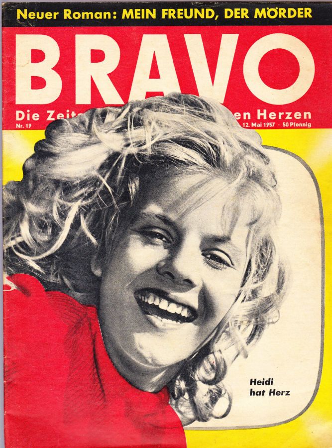BRAVO magazine side cover Issue 19 12 May 1957