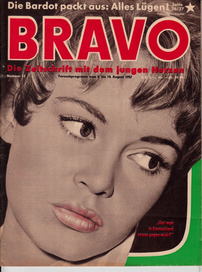 BRAVO magazine side cover Issue 32 4 August 1957