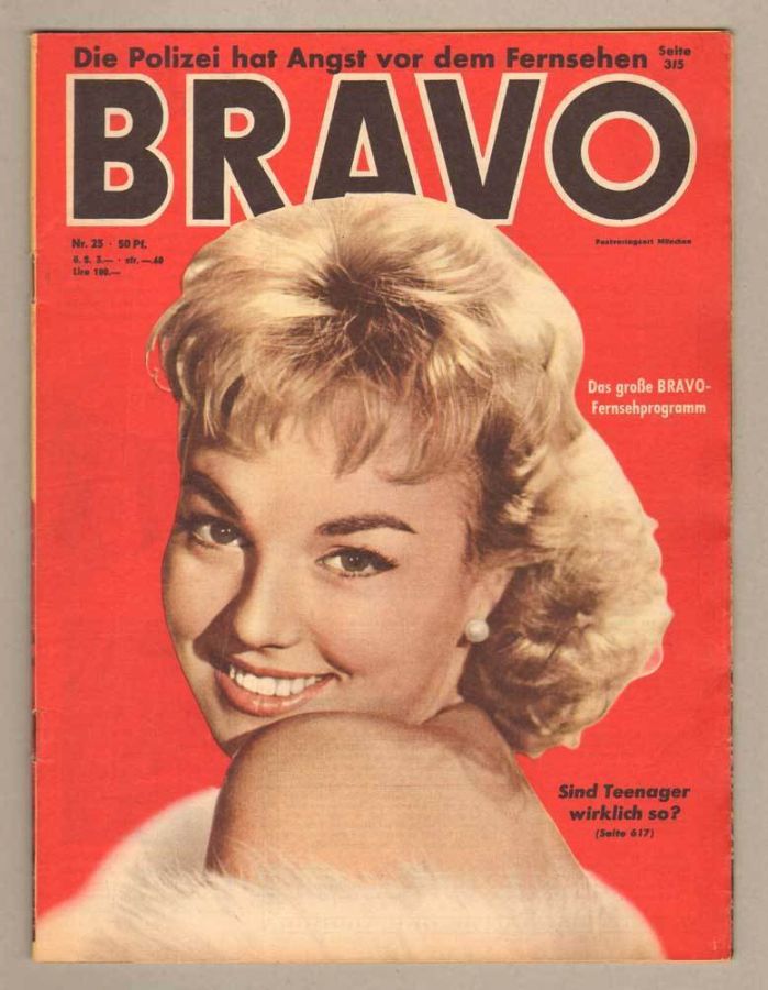 BRAVO magazine side cover Issue 23 8 June 1958