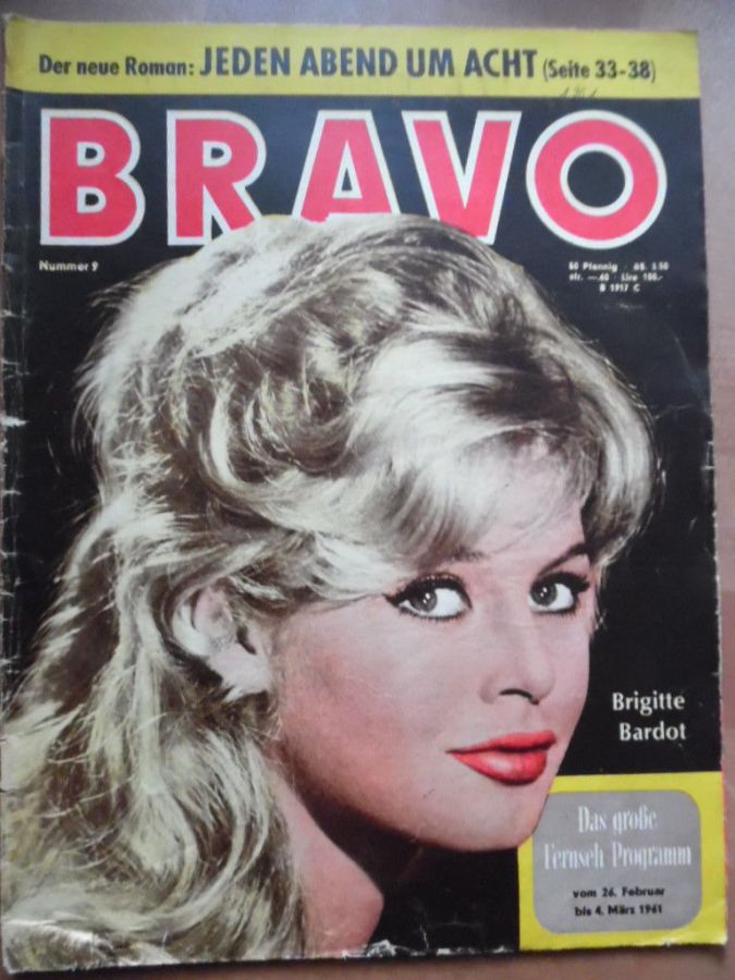 BRAVO magazine side cover Issue 9 26 February 1961
