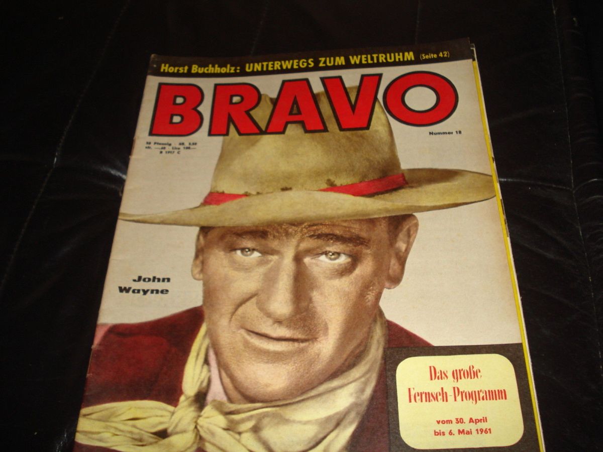 BRAVO magazine side cover Issue 18 30 April 1961