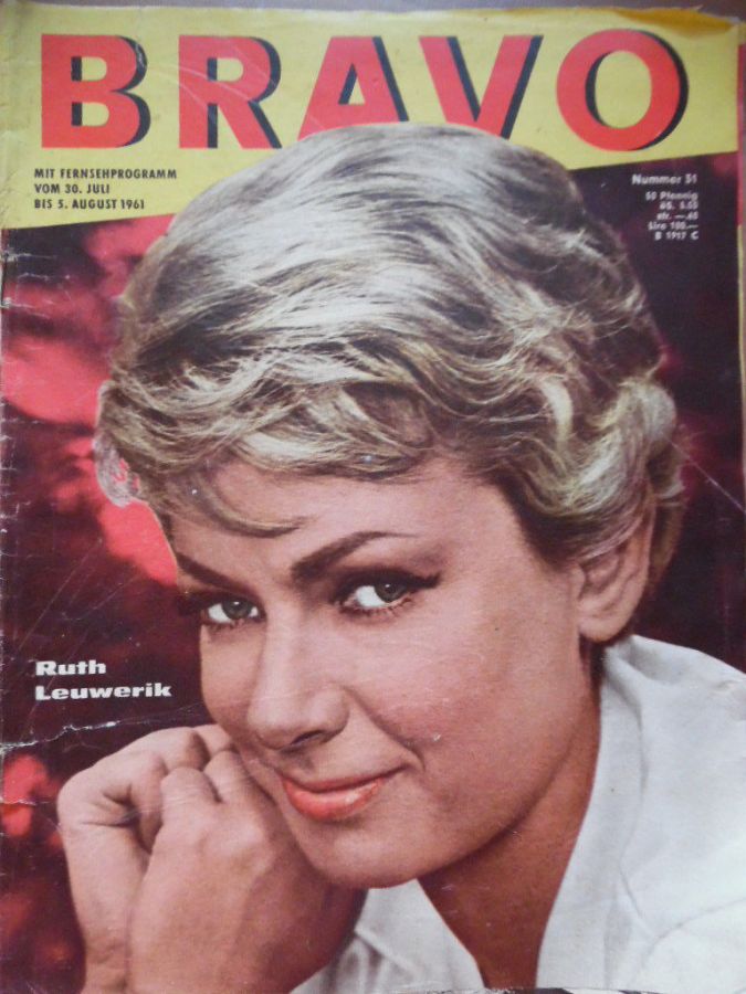 BRAVO magazine side cover Issue 31 30 July 1961