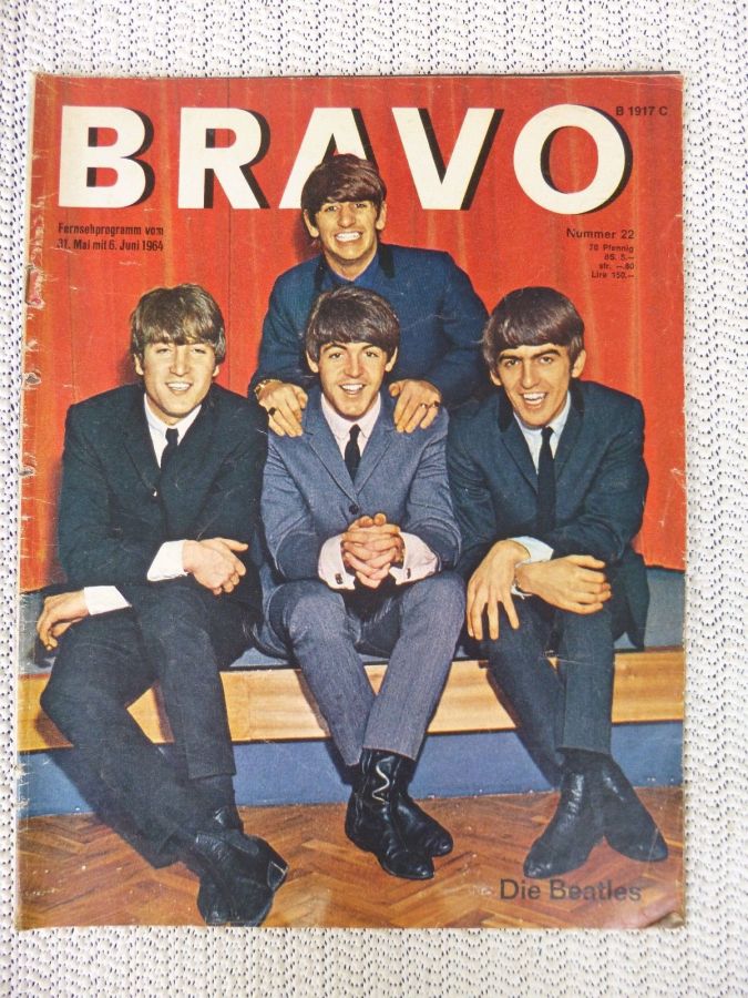 BRAVO magazine side cover Issue 22 31 May 1964
