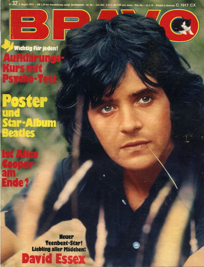 BRAVO magazine side cover Issue 32 2 August 1973