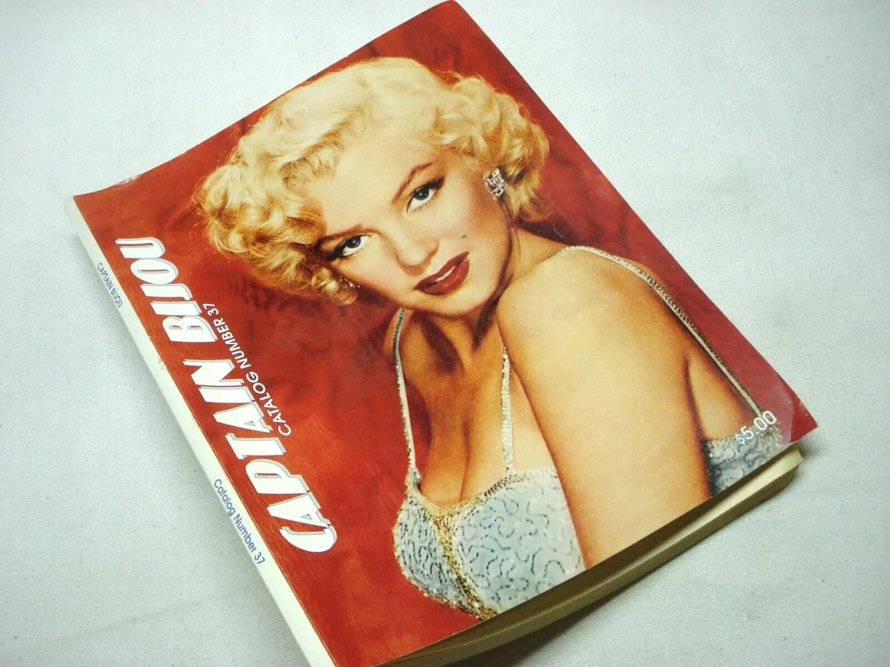 CAPTAIN BIJOU magazine side cover Issue 37   2000