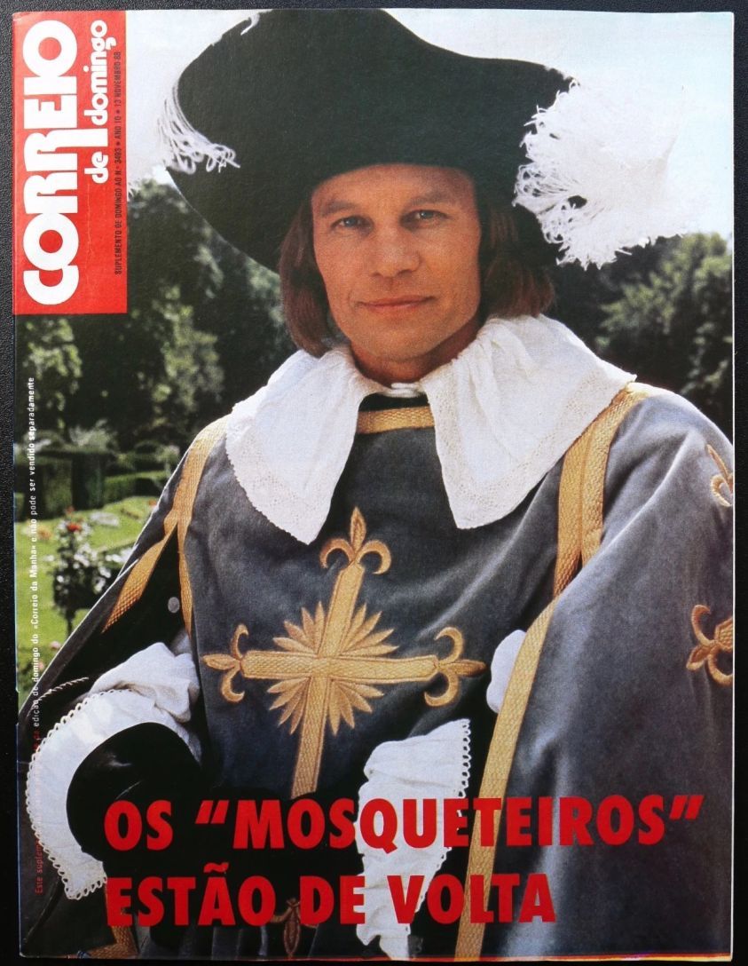 CORREIO DE DOMINGO magazine side cover 13 November 1988