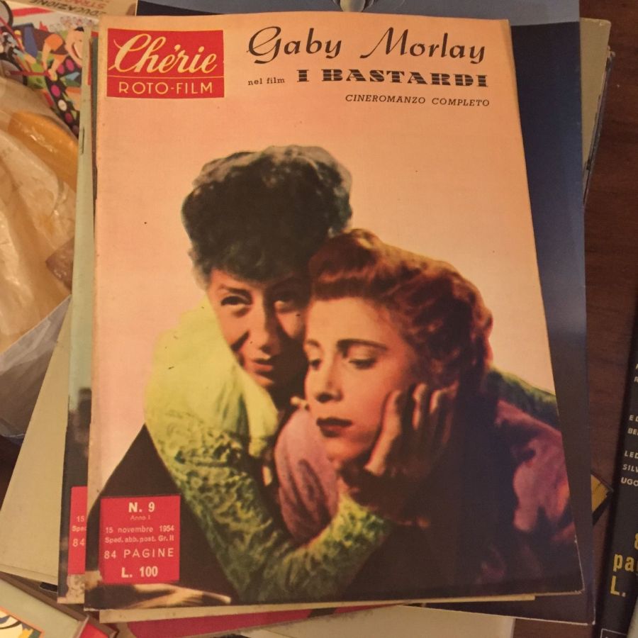CHERIE magazine side cover Issue 9 15 November 1954