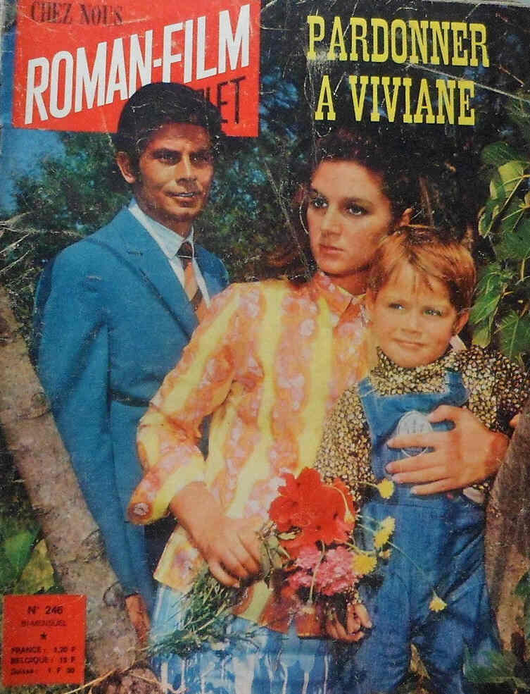 CHEZ NOUS ROMAN-FILM COMPLET magazine side cover Issue 246  