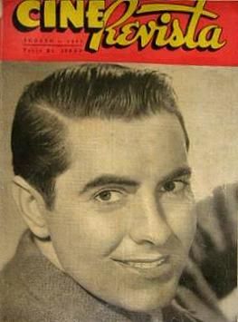 CINE REVISTA magazine side cover August 1942
