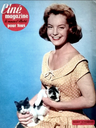CINE MAGAZINE POUR TOUS magazine side cover Issue 7  July 1961