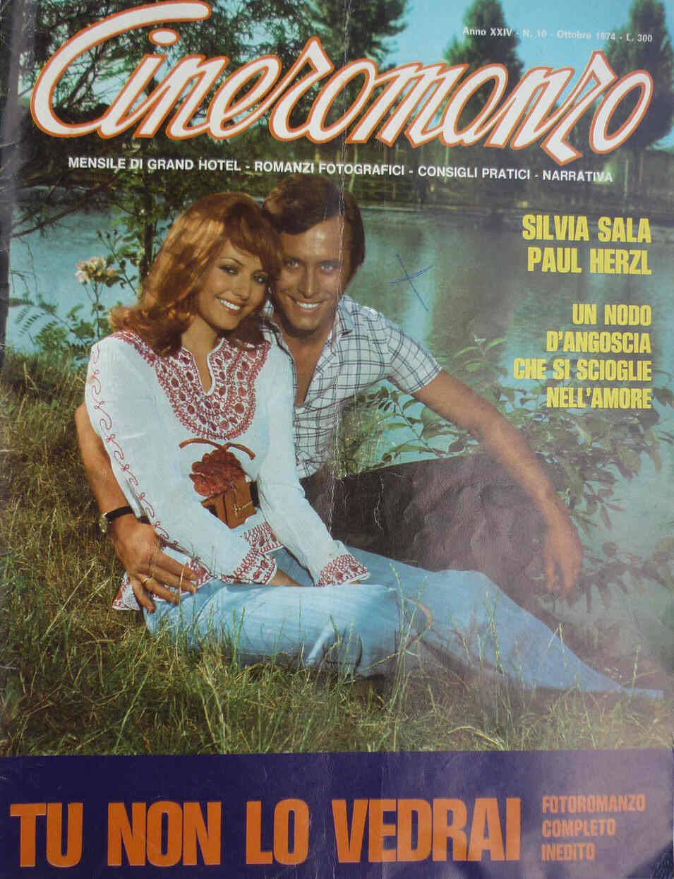 CINEROMANZO magazine side cover October 1974