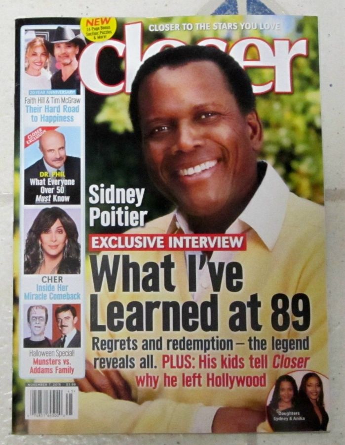 CLOSER WEEKLY magazine side cover 7 November 2016