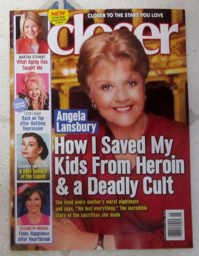 CLOSER WEEKLY magazine side cover 14 November 2016