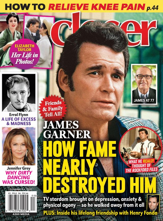 CLOSER WEEKLY magazine side cover 1 November 2021
