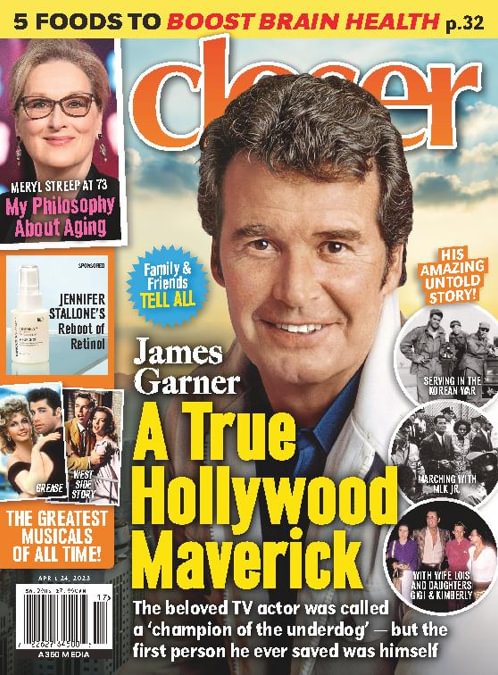 CLOSER WEEKLY magazine side cover 24 April 2023