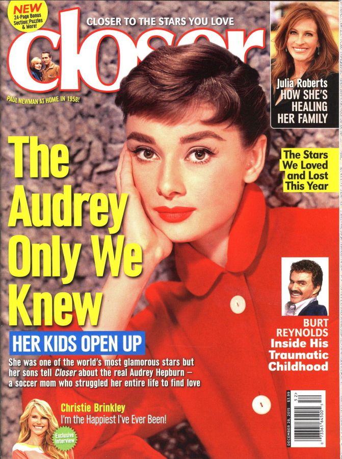 CLOSER WEEKLY magazine side cover 28 December 2015