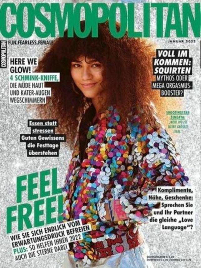 COSMOPOLITAN GERMANY magazine side cover  January 2022