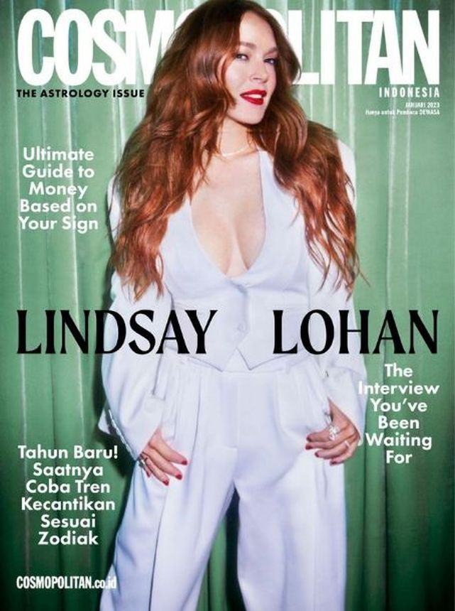 COSMOPOLITAN INDONESIA magazine side cover  January 2023