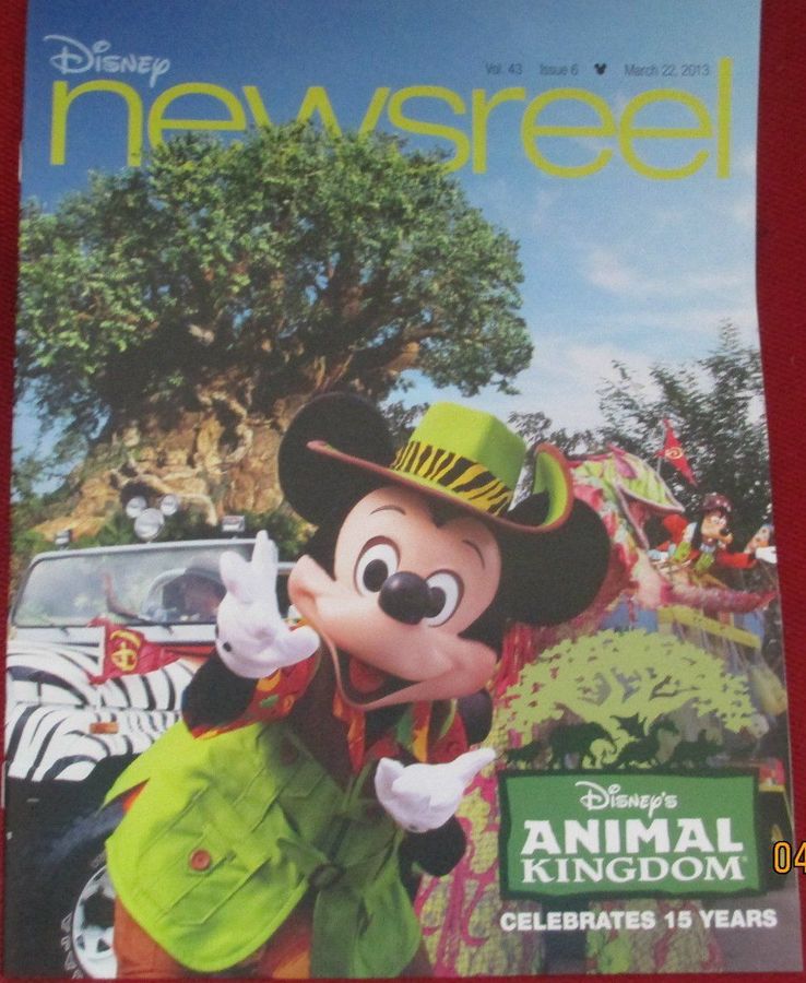 DISNEY NEWSREEL magazine side cover  Vol 43 # 6 22 March 2013