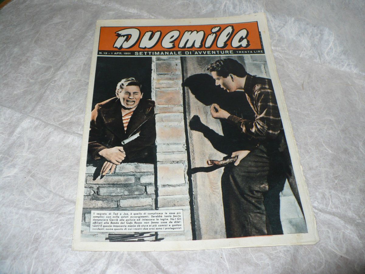 DUEMILA magazine side cover Issue 13 1 April 1951