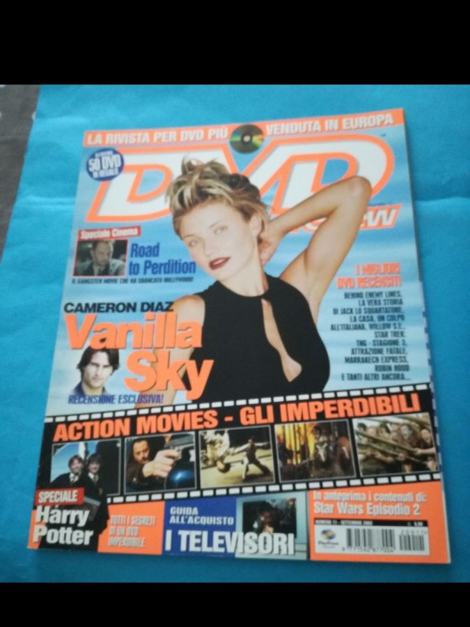 DVD REVIEW (It) magazine side cover Issue 11  September 2002