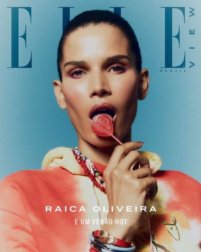 ELLE BRAZIL magazine side cover  December 2022