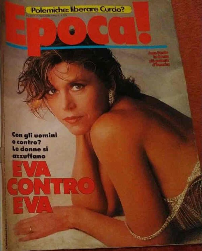 EPOCA magazine side cover Issue 2091 7 November 1990