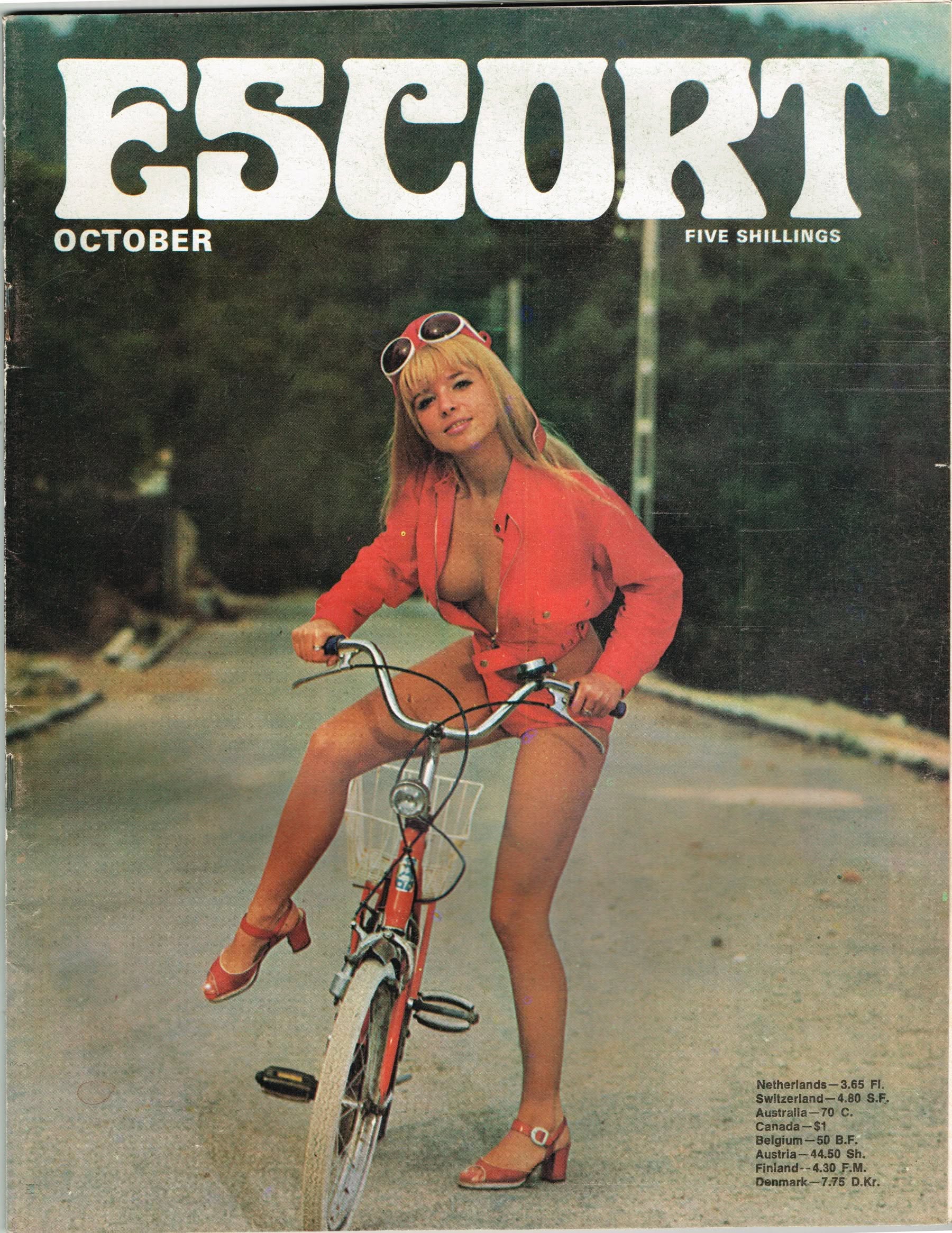 ESCORT magazine side cover  October 1970