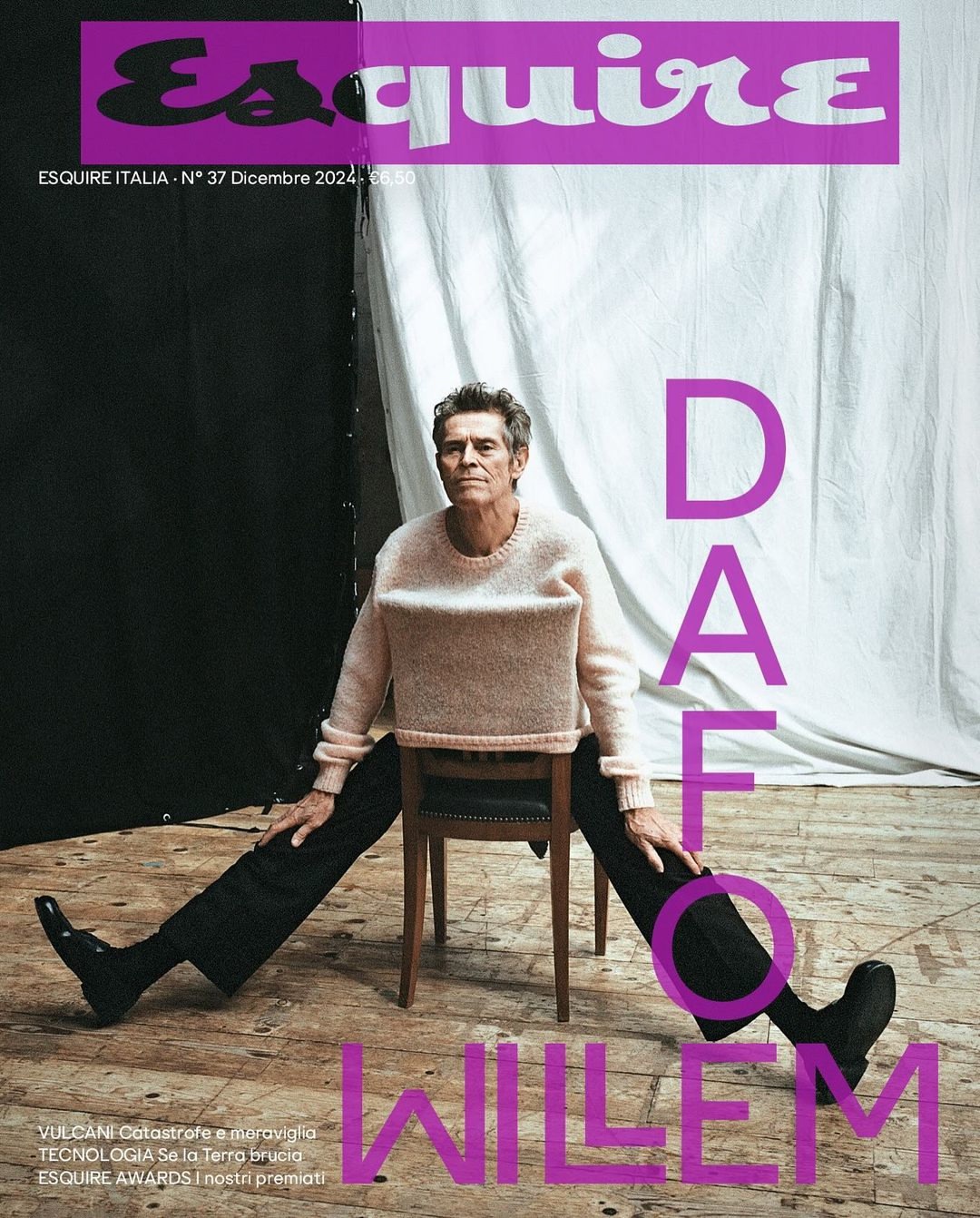 ESQUIRE ITALY magazine side cover Issue 37  December 2024