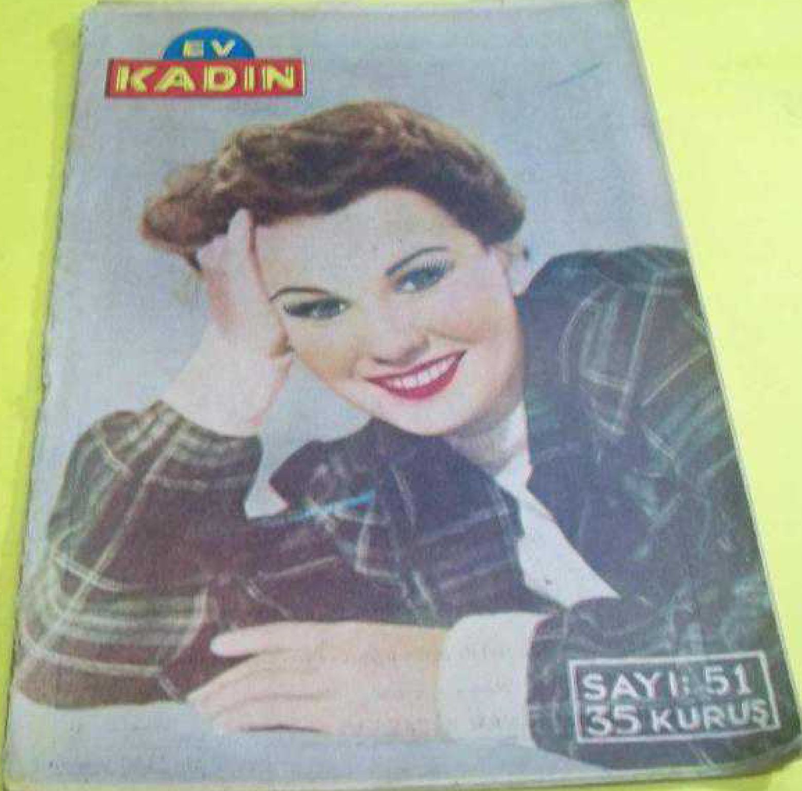 EV KADIN magazine side cover Issue 51   1949