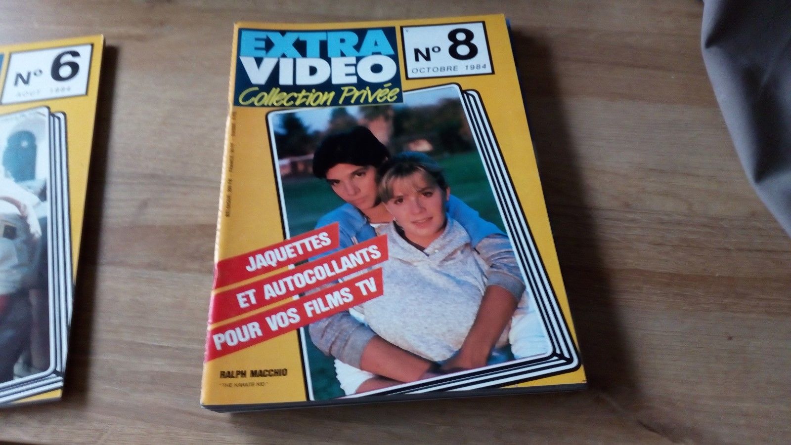 EXTRA VIDEO COLLECTION PRIVEE magazine side cover Issue 8  October 1984