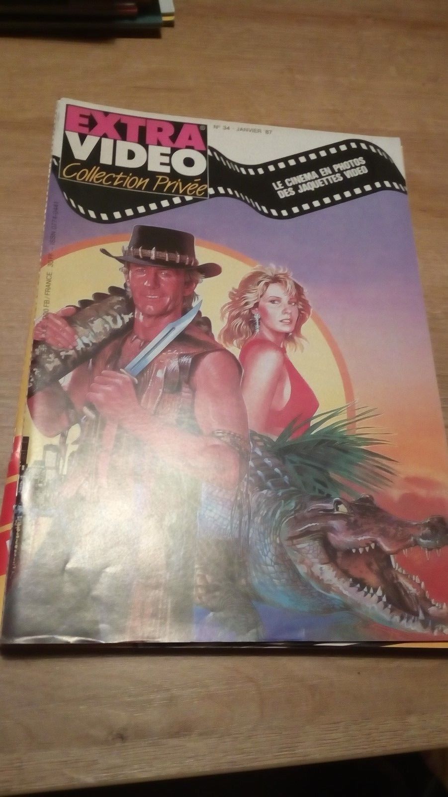 EXTRA VIDEO COLLECTION PRIVEE magazine side cover Issue 34  January 1987