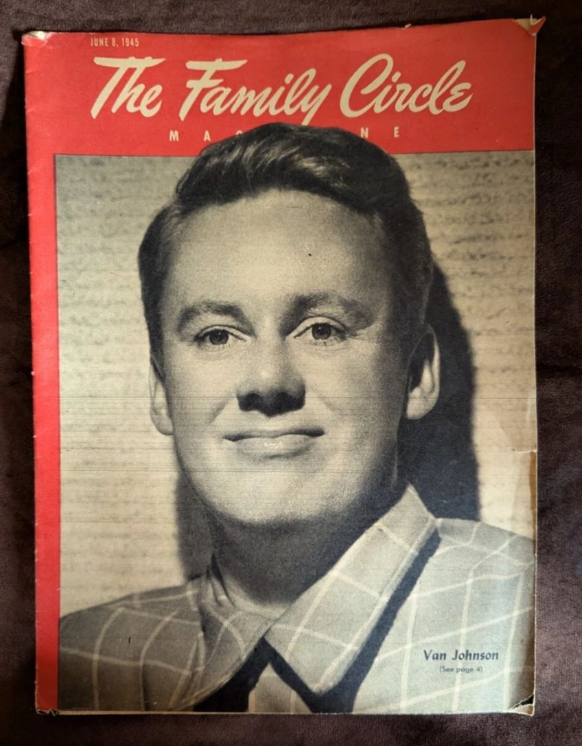 THE FAMILY CIRCLE magazine side cover 8 June 1945