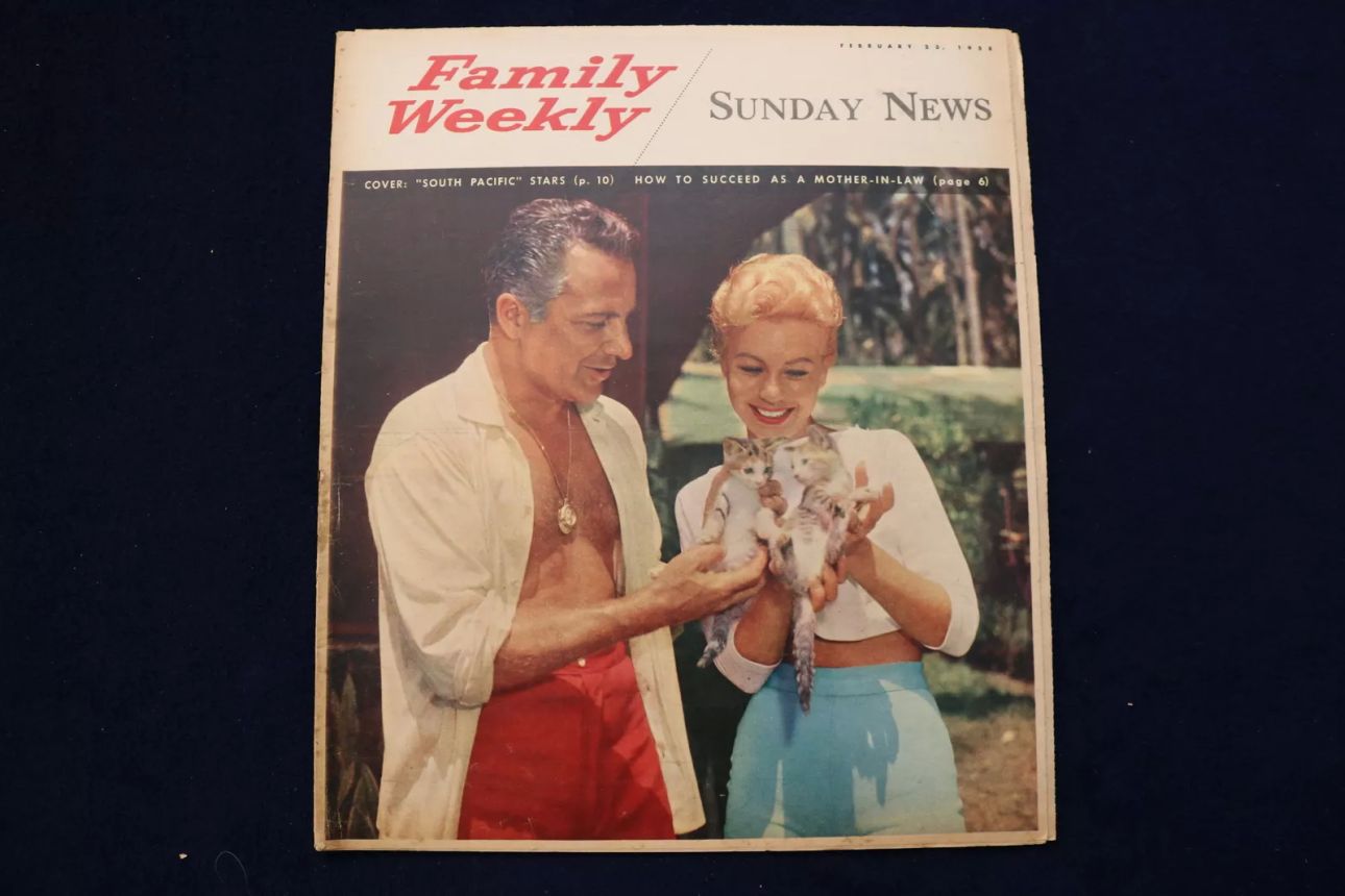 FAMILY WEEKLY magazine side cover 23 February 1958