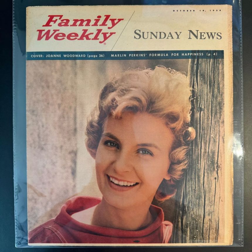 FAMILY WEEKLY magazine side cover 19 October 1958